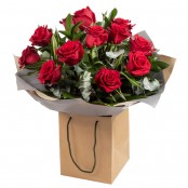 12 red roses - small- med head
